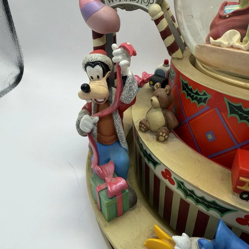 Disney Christmas Santa's Workshop Snow Globe Mickey Snow White Tinkerbell Goofy - Picture 6 of 16